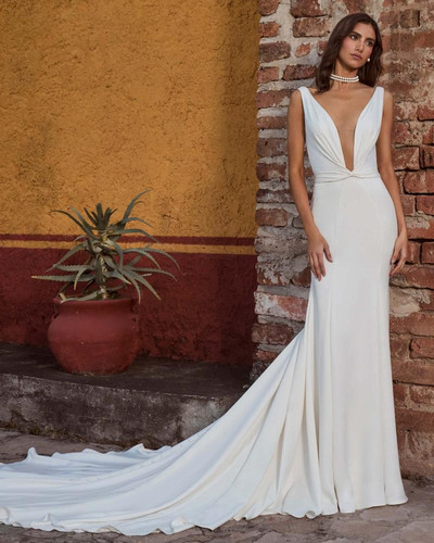 La Perle - Ayla ($1400- $1600), size 12 | BLU IVORY