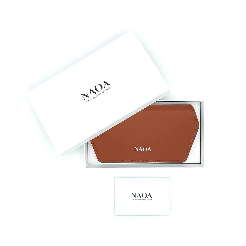 Thumbnail: NAOA Apple-Leather Slim Glasses Case Cognac