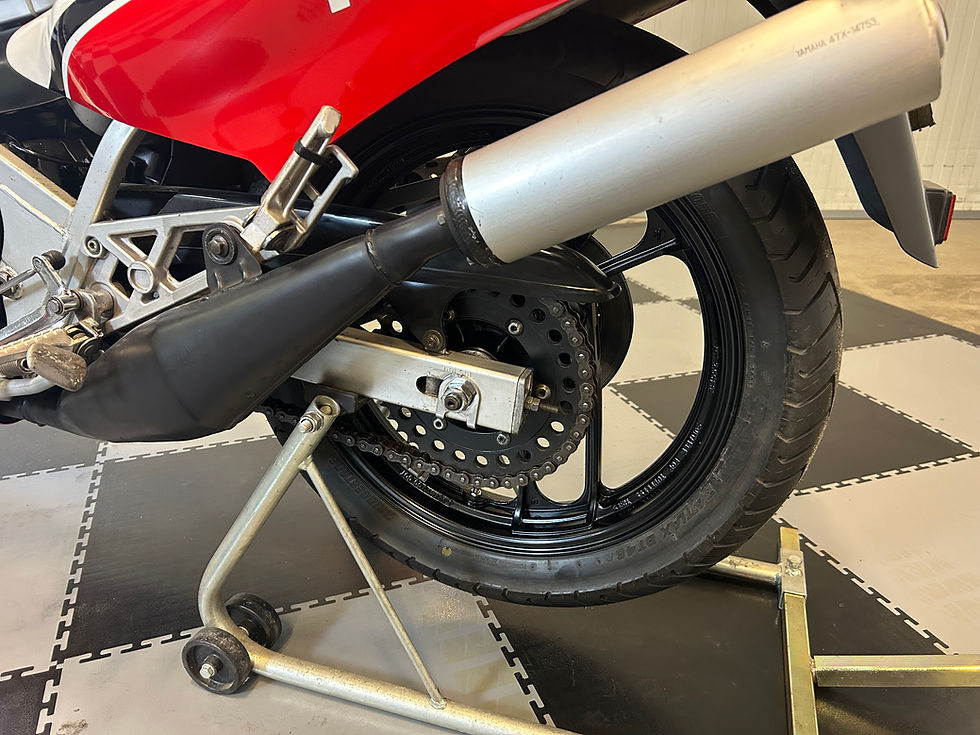 Thumbnail: (SOLD!)'84 Yamaha RD500LC 47-X