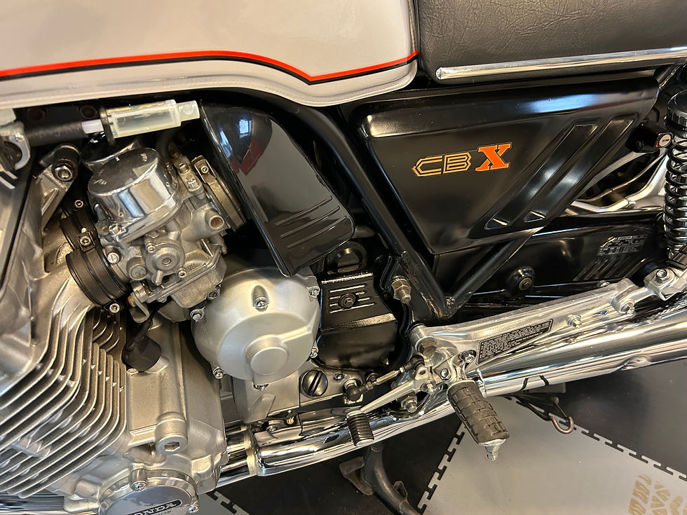 Thumbnail: (SOLD !) '79 HONDA CBX 1000-6 cil