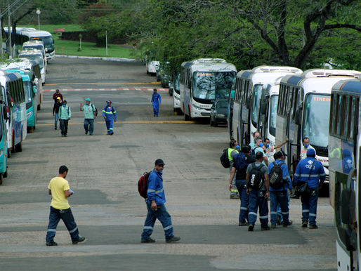 Conselho Municipal de Transportes barra aumento nas tarifas de ônibus em Ouro Preto.