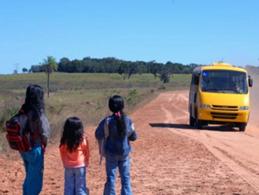Cooperado reivindica direitos e é destratado por secretário adjunto de educação em Ouro Preto.
