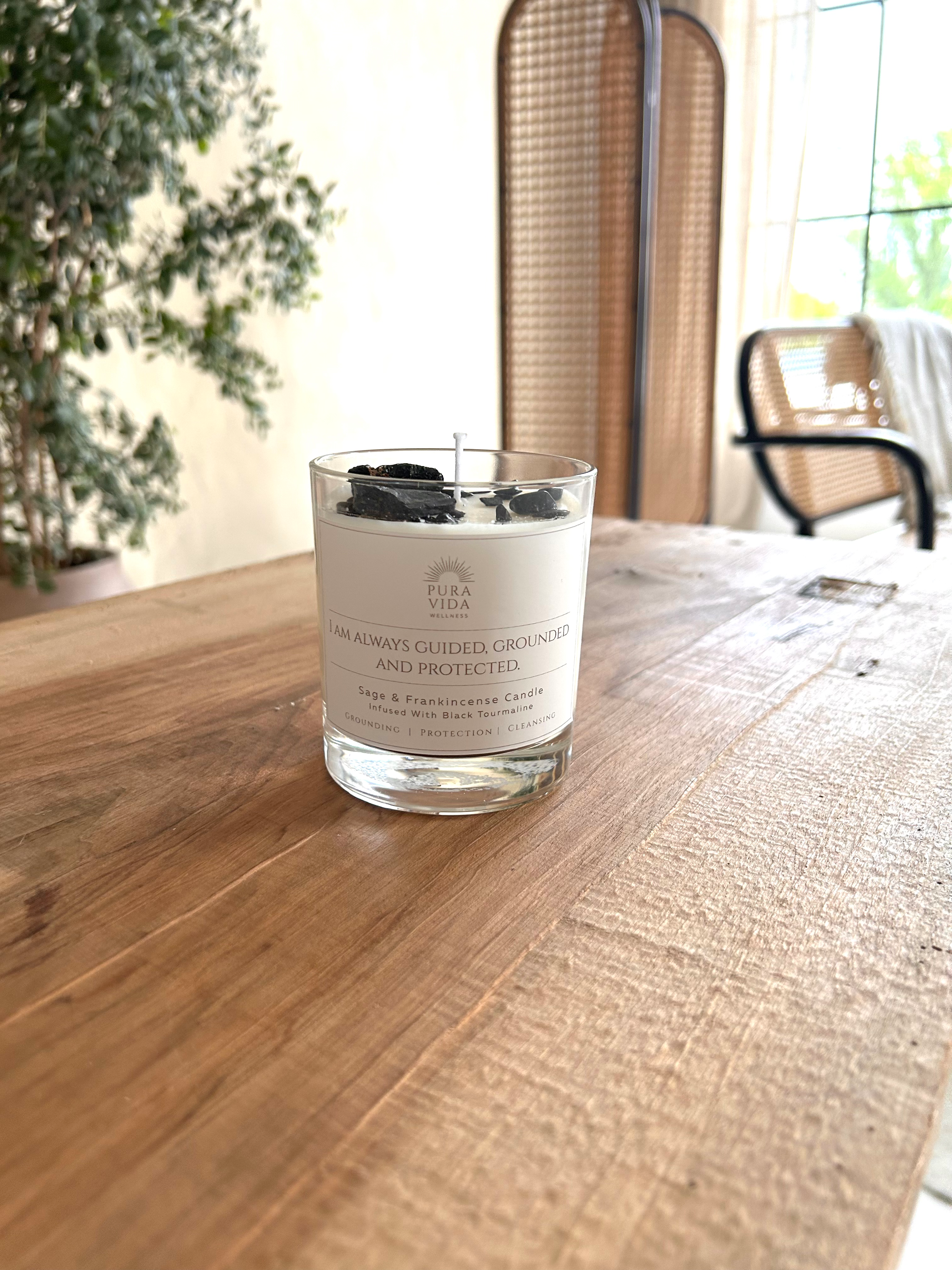 Sage & Frankinsence Black Tourmaline Infused Soy Candle 30cl