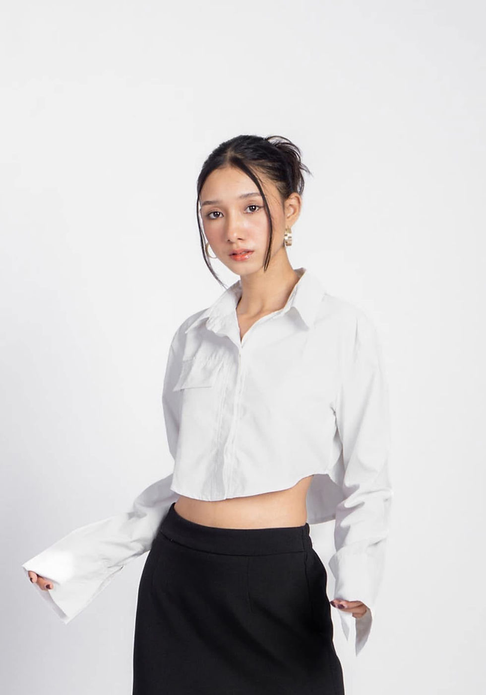 Thumbnail: Poly Mono's White Cropped Shirt