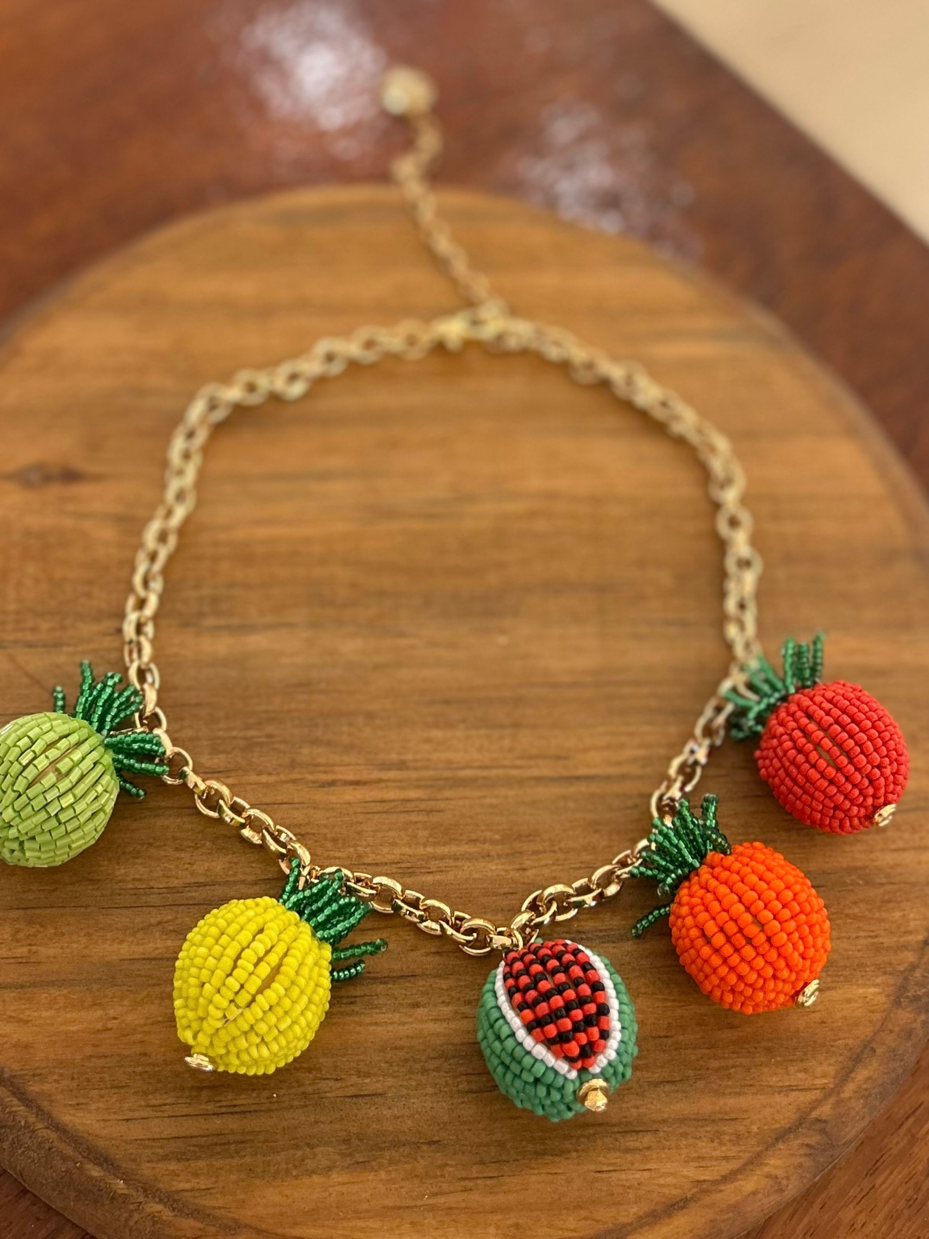 Colar curto Melancia