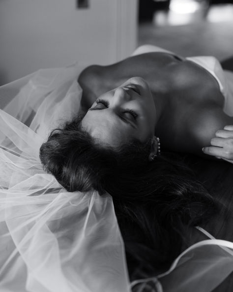 Genna's Bridal Portraits at Hill House, Durham, NC