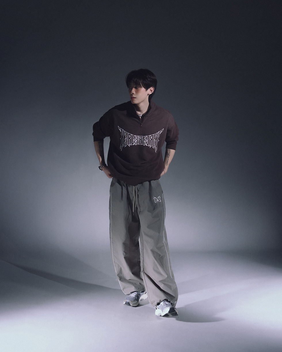 Thumbnail: refleXtion: Half Zip Sweat Shirt