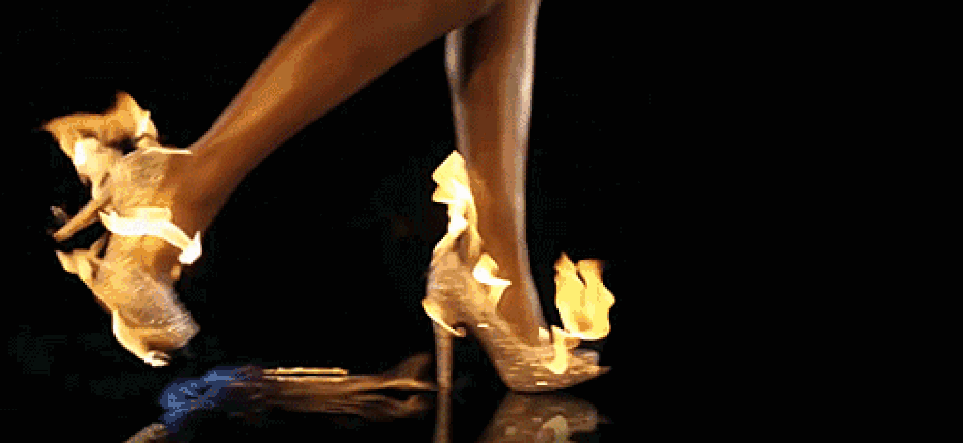 le_feu_aux_trousses.gif