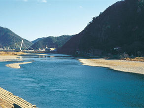 ゴールデンウィーク期間中に長良川遊覧船が運航されます