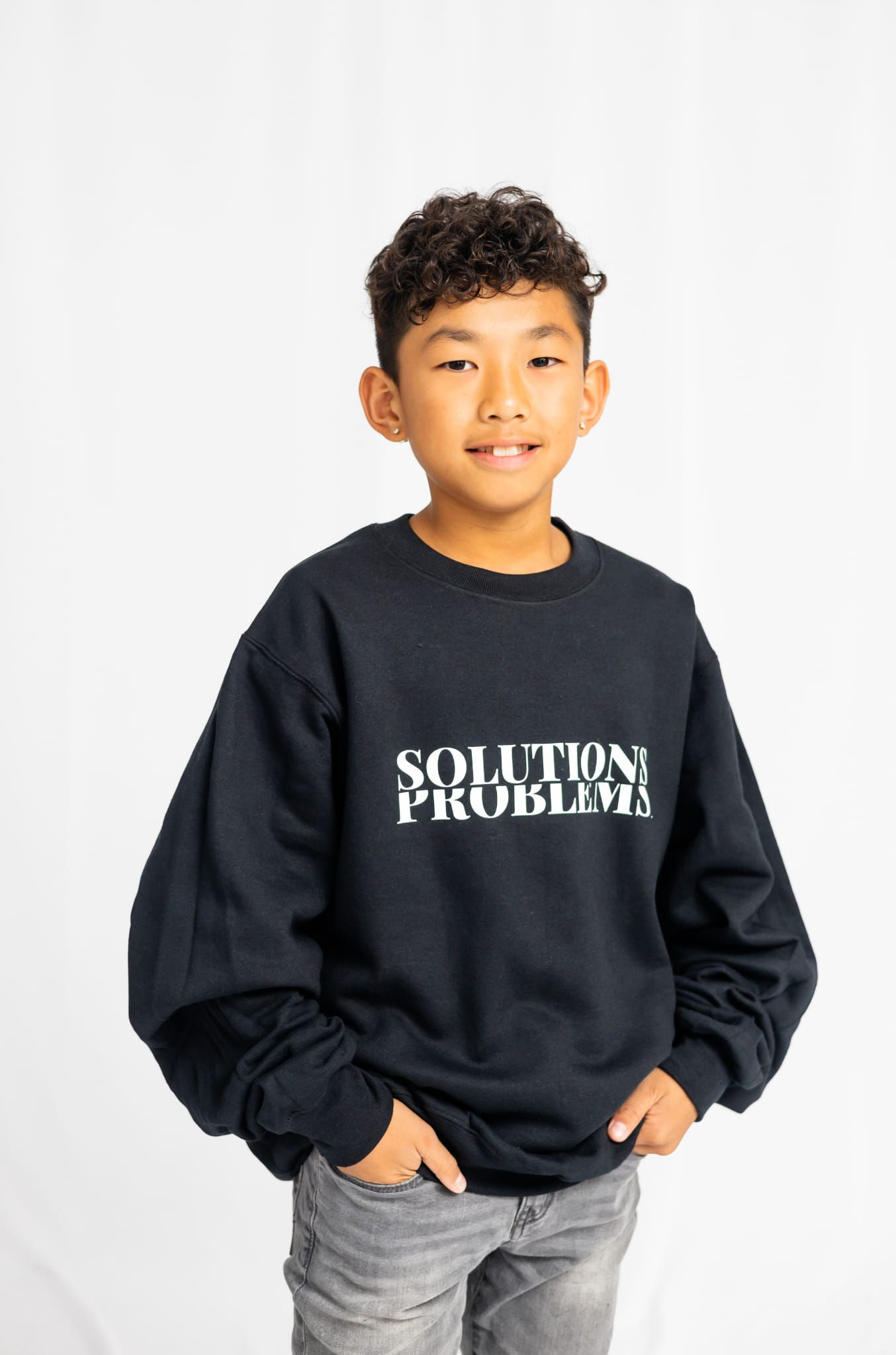 Solutions >Problems Crewneck (Black)
