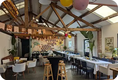 02-groups-private-hire-decorated_edit.webp