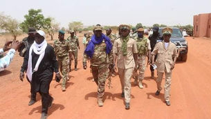 Banamba-Opération KELETIGUI 1 : le gouverneur de la région de Koulikoro rend visite au GTIA