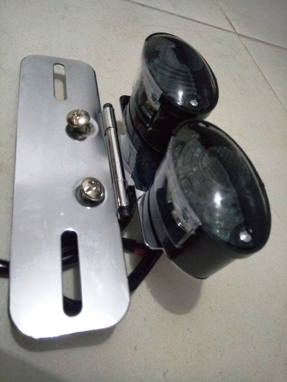 Miniatura: Lanterna Traseira Dupla + Piscas Led Moto Custom Bobber
