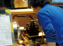冷間鍛造の職人技術 ,金型製作