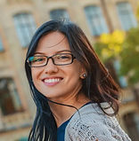 college student in front of a campus (1)