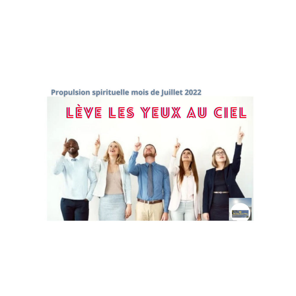 LÈVE LES YEUX AU CIEL👀