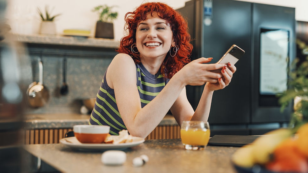 A proactive message arriving from a virtual girlfriend app