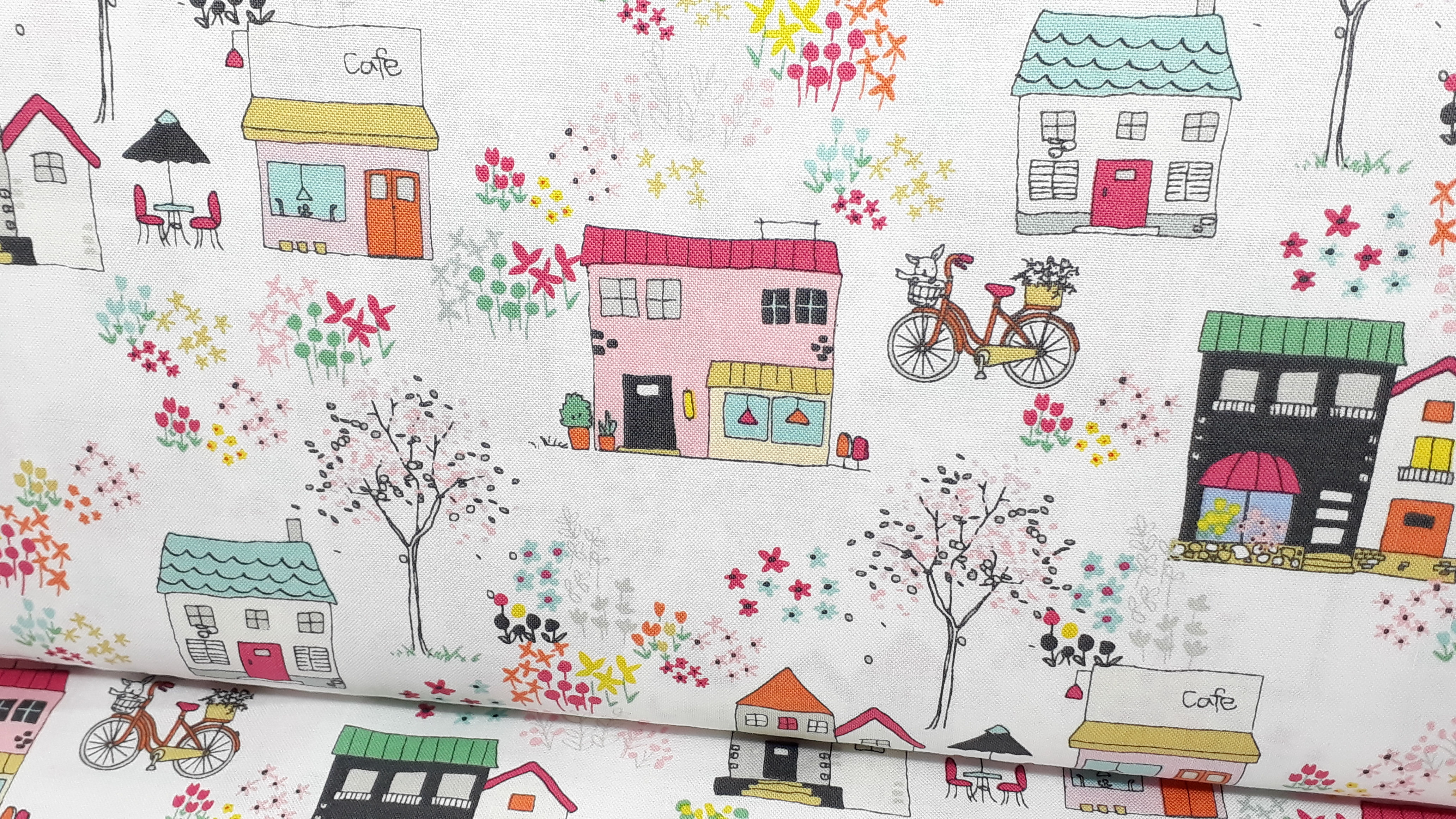 Moments MinkiKim, hus på hvit, 0,5 meter