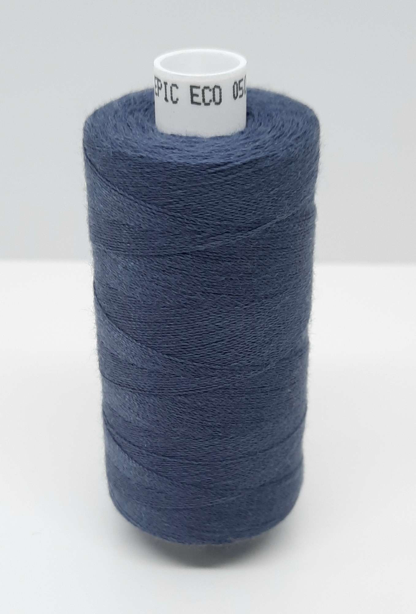 Coats Epic EcoVerde 50 sytråd  500m farge 7928 grey blue