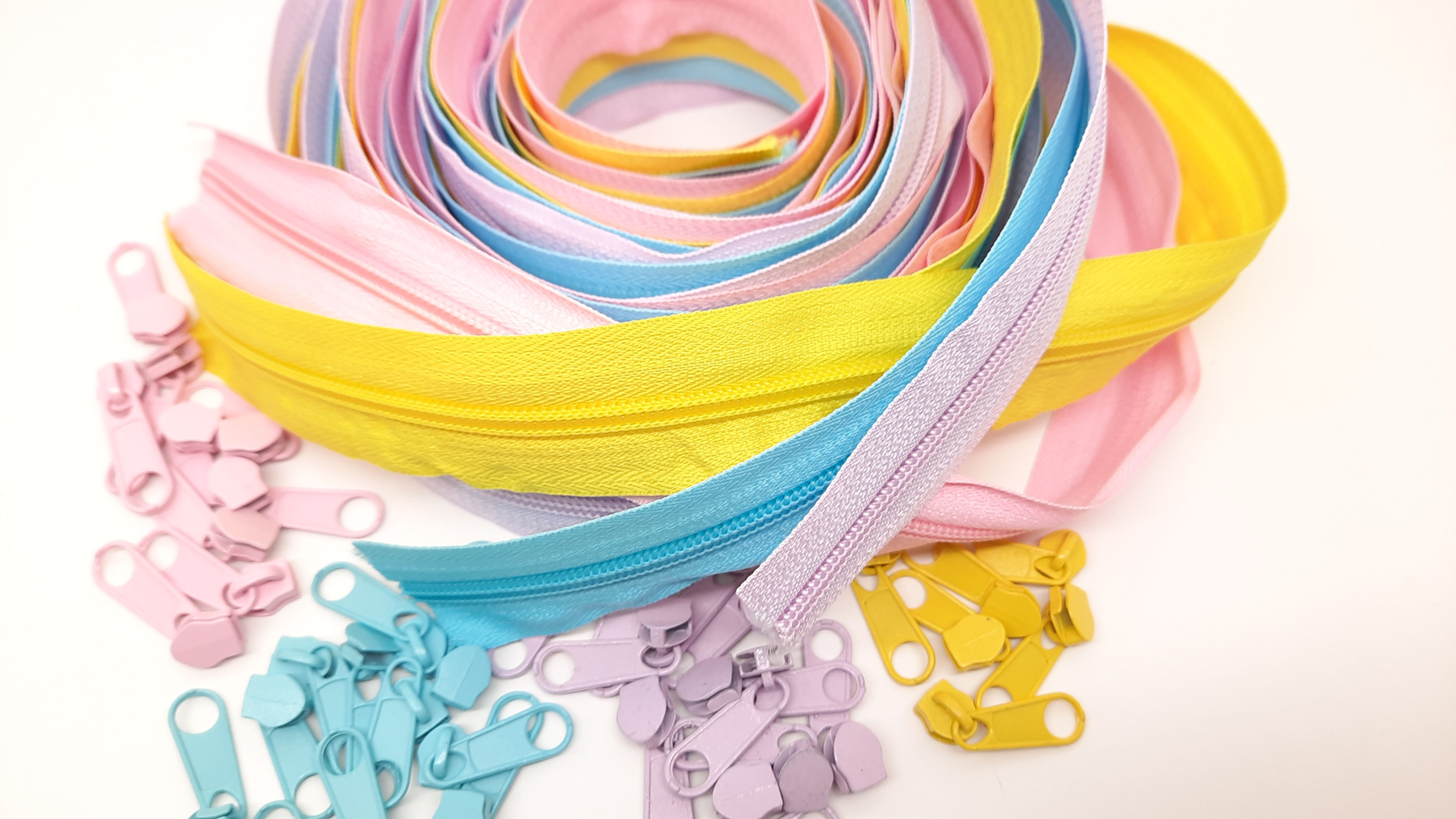 pakke 12m glidelås pastell  (3 meter i 4 farger)