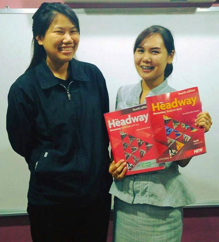 Ms.ปาริฉัตร  & Ms.ชลลดา