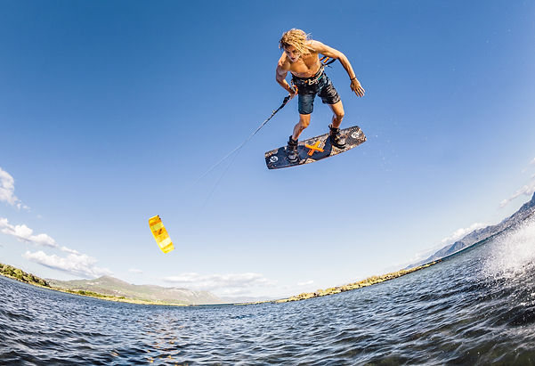 Liam Whaley Kitesurf Hotel Punta Sur Tarifa Valdevaqueros, Tumbao