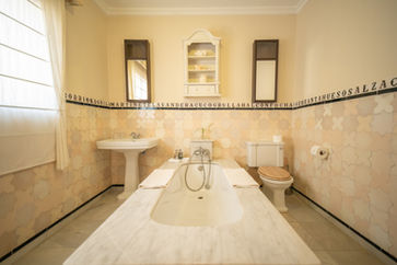 Cortijo El Aguilon - beach villa house hotel tarifa wedding venue boda Bodas wedding plann
