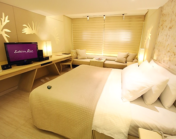 Estacio Uno Boracay Room