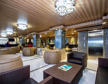 Diamond Water Edge Resort Lobby