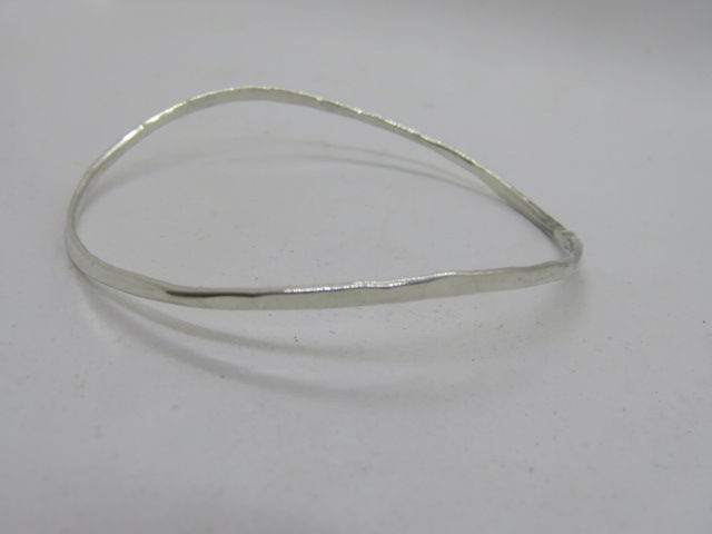Thumbnail: Bangle wave