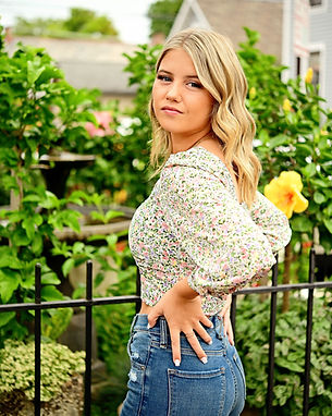 senior22-24.jpg