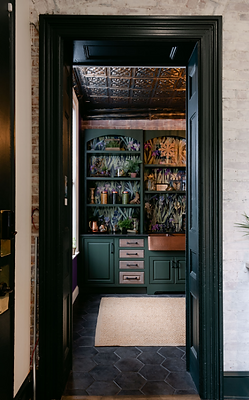 MONARCH DESIGN STUDIO 3.png