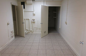 Greenleaf Shopping Centre Suite #32