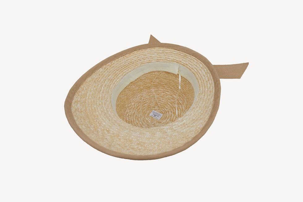 Thumbnail: Schute in natural straw