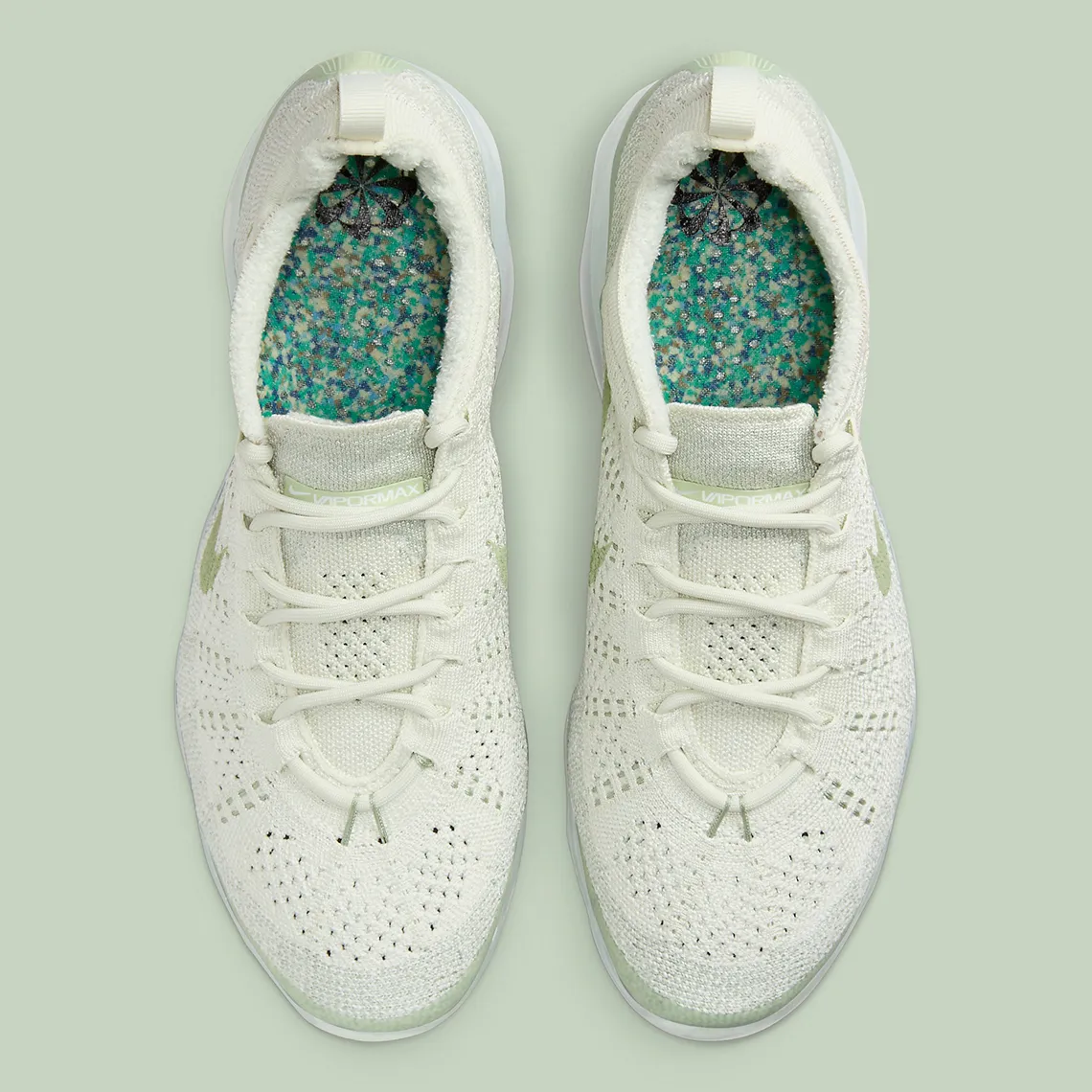 Top view Nike Vapormax 2023 Enamel Green