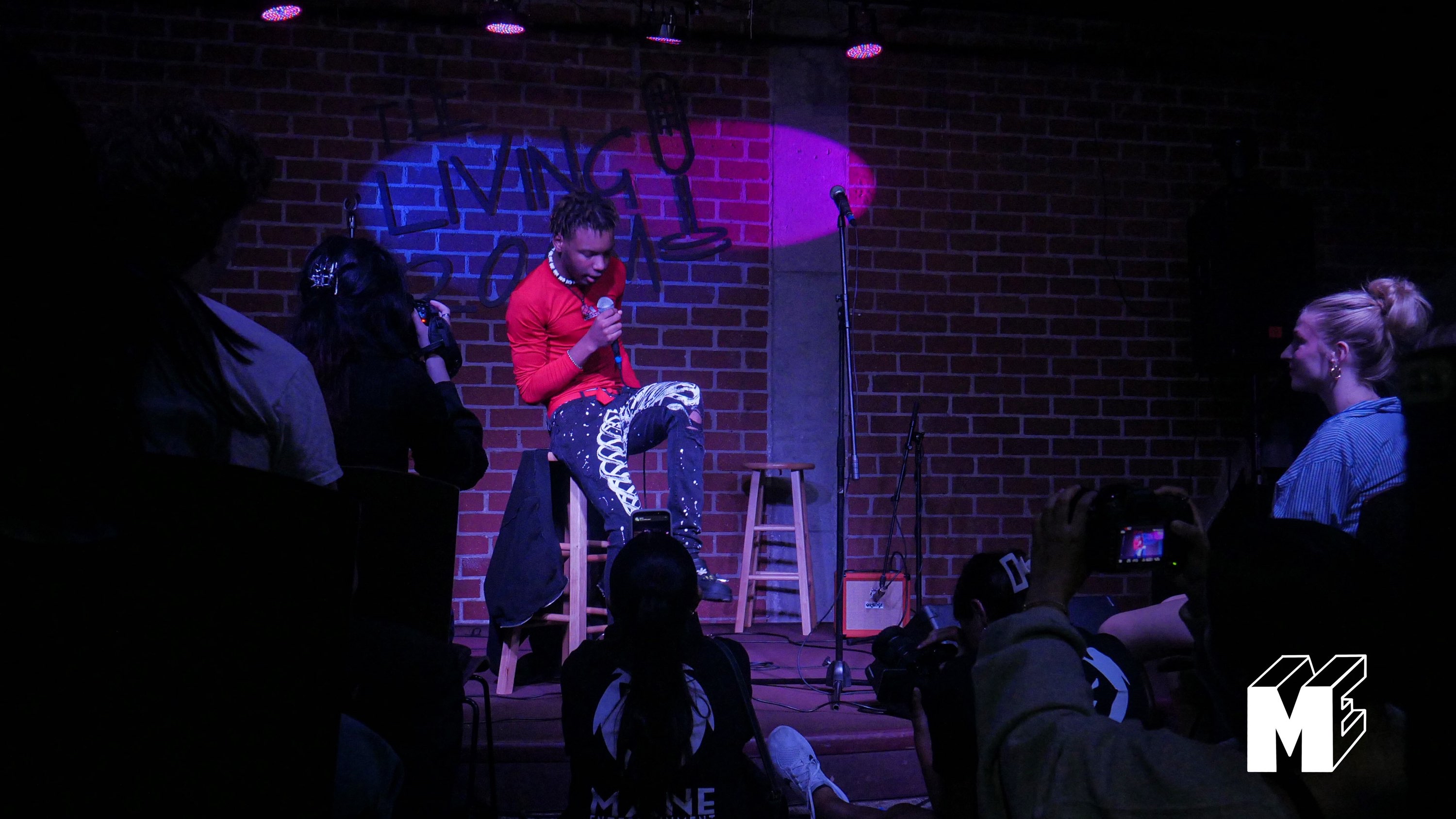 100Fee Performing at LMU