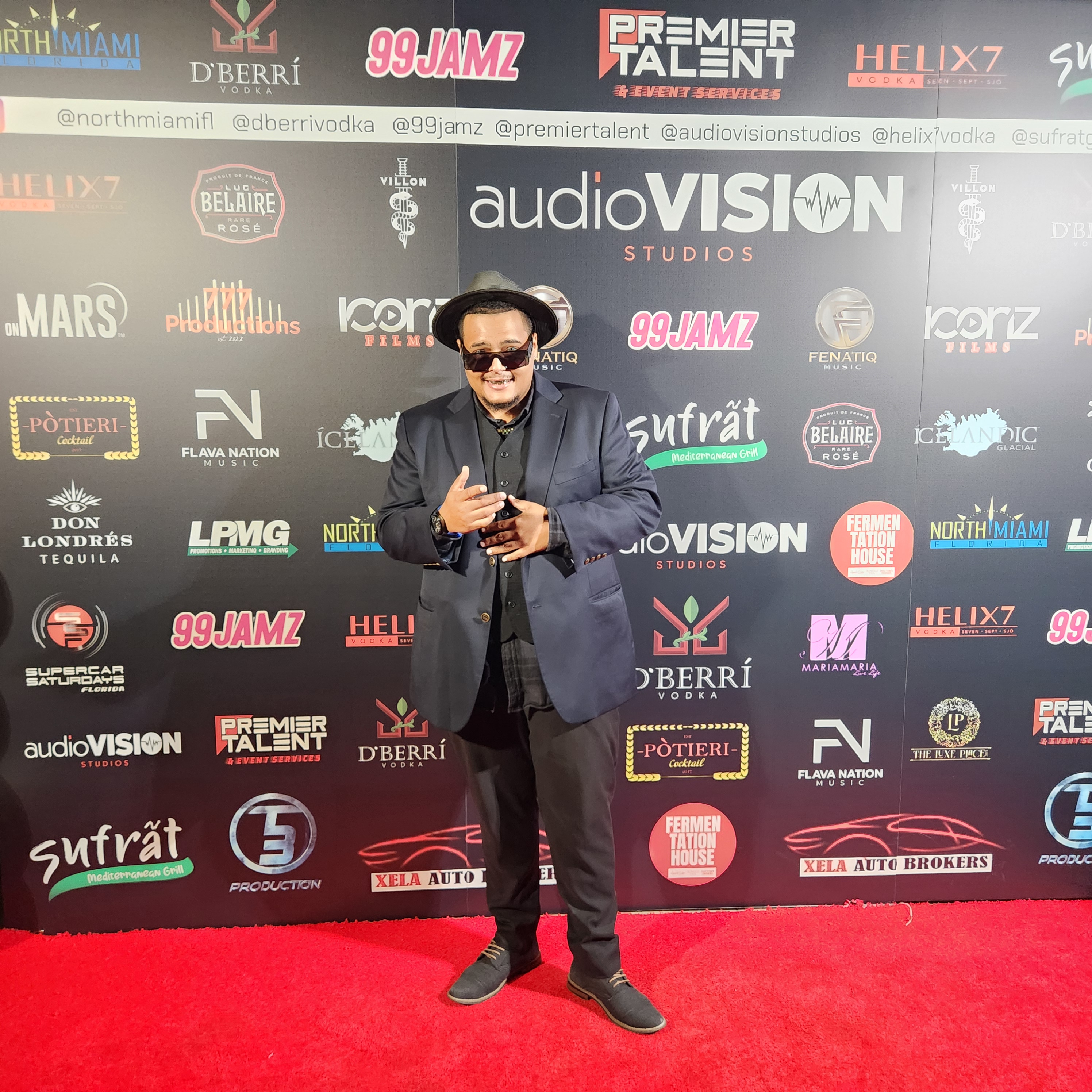 YvNDO’ Walks The Red Carpet