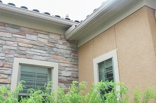 Home01-558w.webp