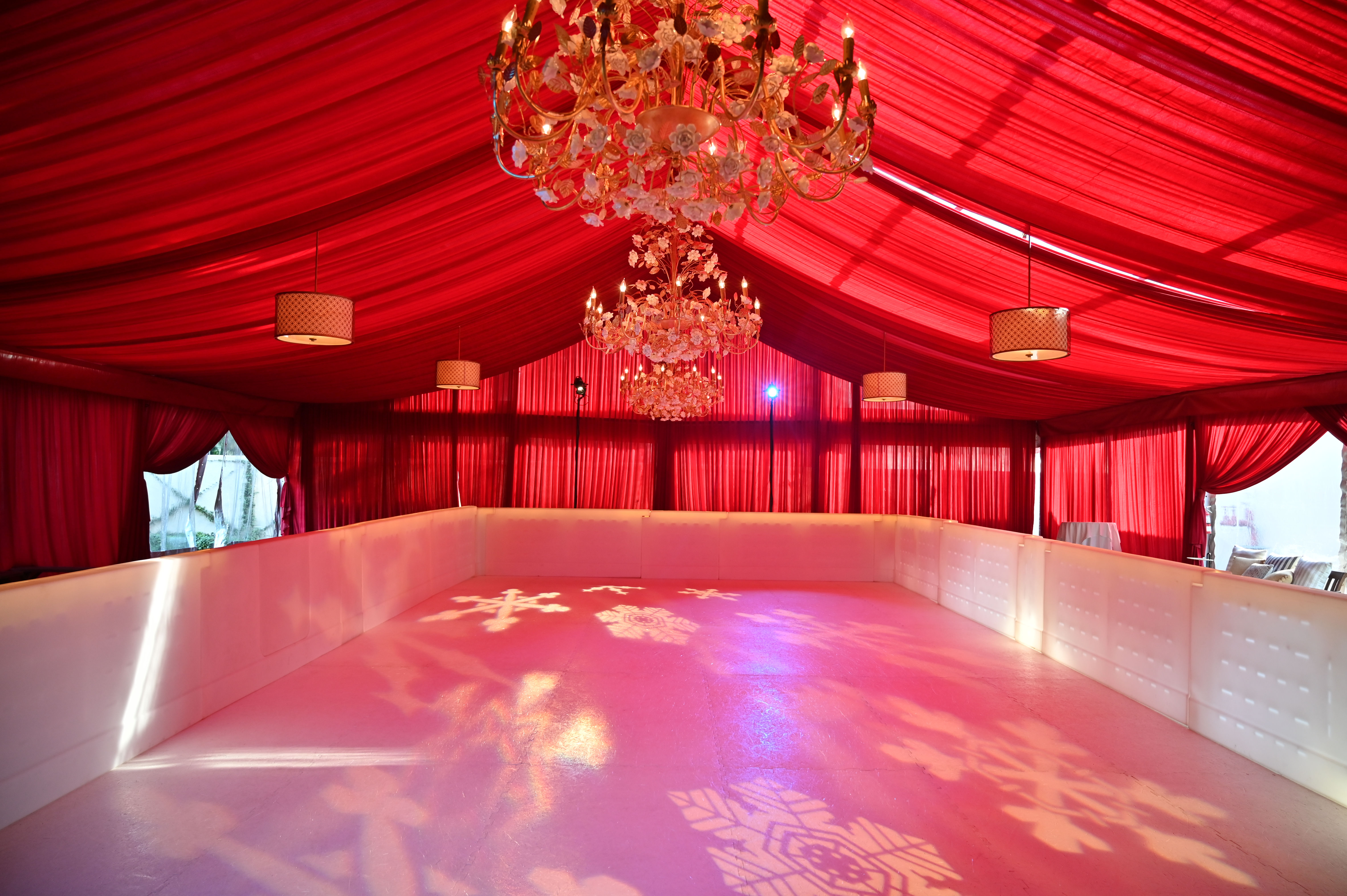 "Studio" Synthetic Rink