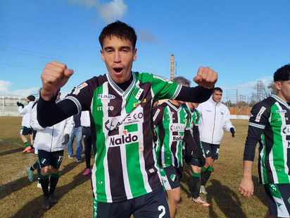 Villa Mitre venció a Huracán y escala posiciones