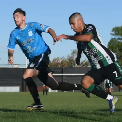 Villa Mitre enfrenta a Sporting en cancha de Libertad