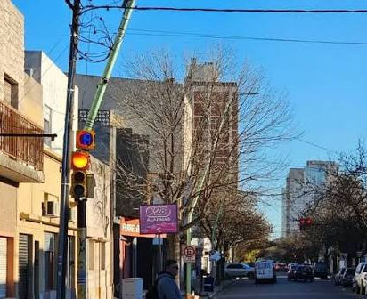 Se vienen otros 34 semáforos inteligentes en esquinas bahienses