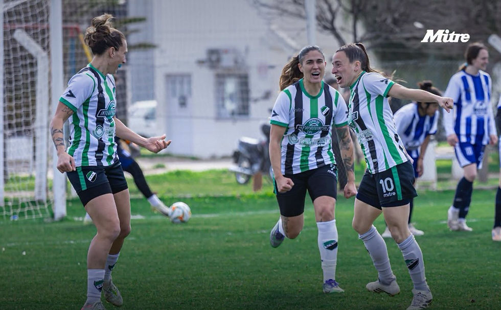 Copa Regional: Villa Mitre goleó a Racing de Olavarria