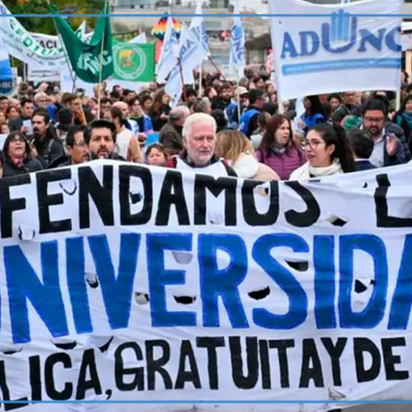 Los docentes universitarios paran por una semana