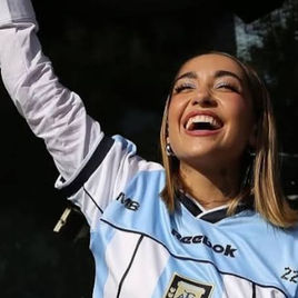 Maria Becerra cantará el Himno en la final del Mundial