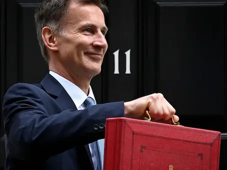 Hunt sets his sight on the election by using the Budget to gaslight the public