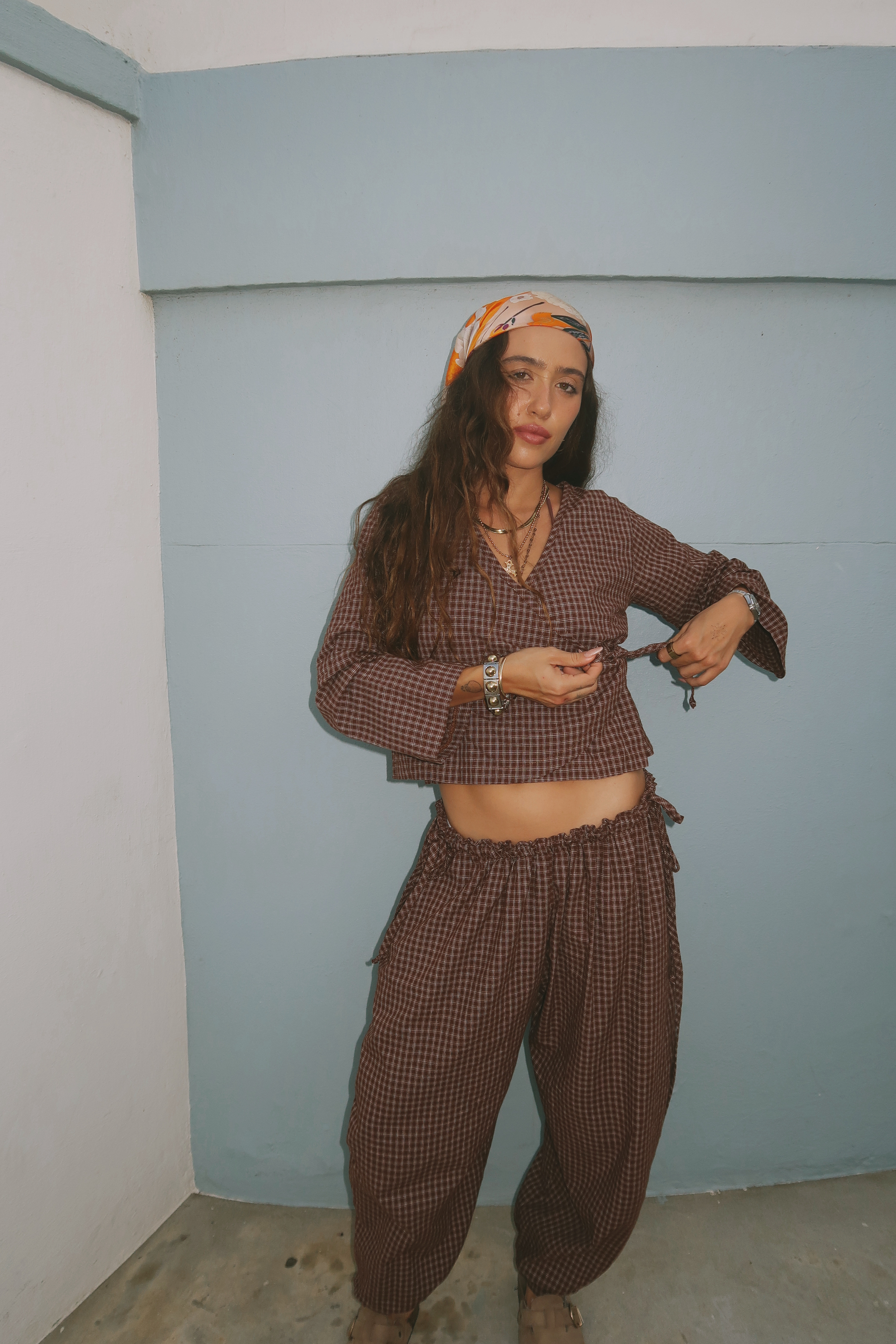 WILDERNESS WRAP TOP