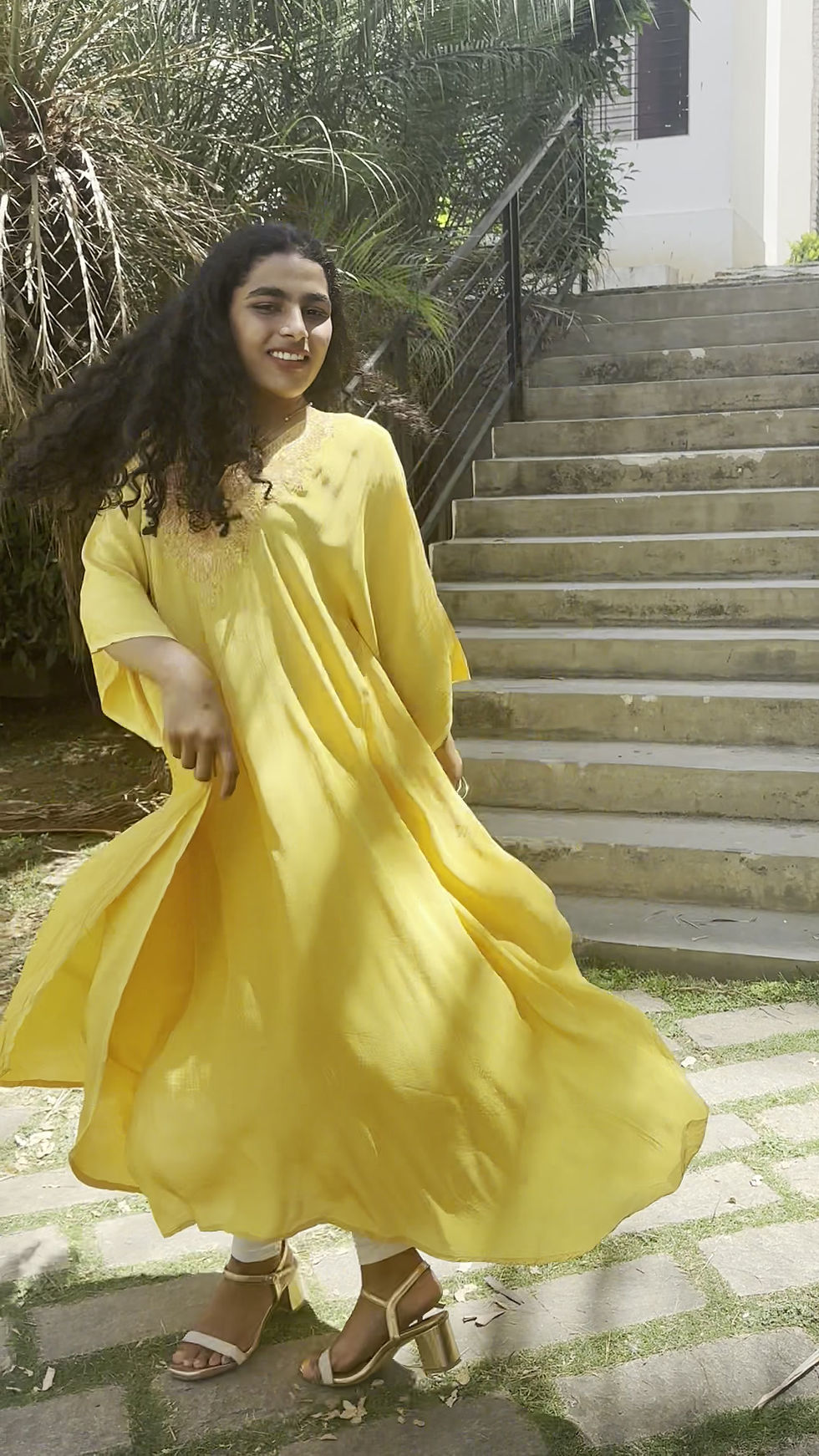 Thumbnail: Saba kaftan