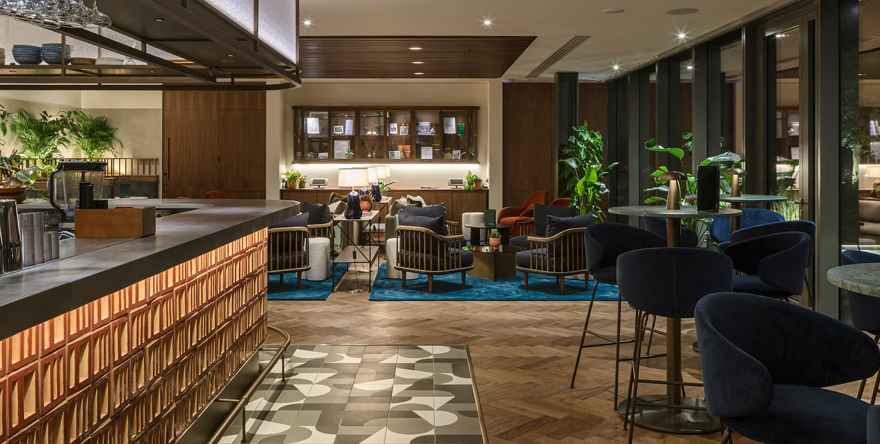 67459653532971e82dd8168d_eighteenfooter image.png