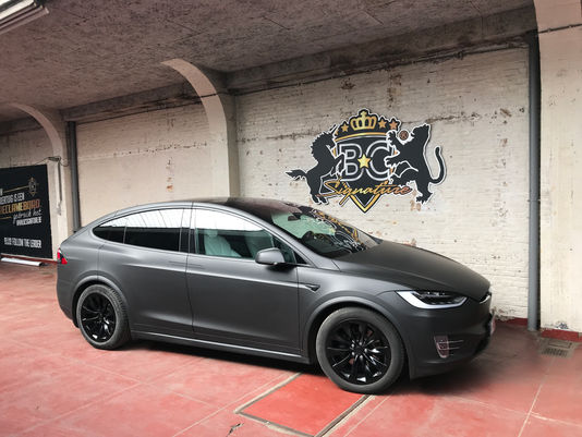 Tesla Model X - Full Matte Black